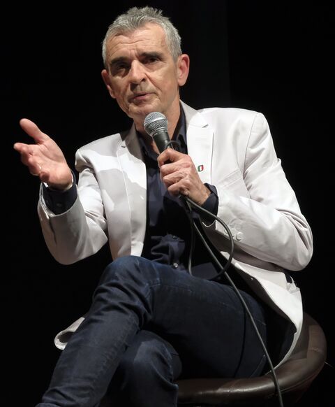 Le journaliste Fabrice Drouelle Journaliste, producteur et présentateur de l'émission "Affaires sensibles" sur France Inter, mars 2023